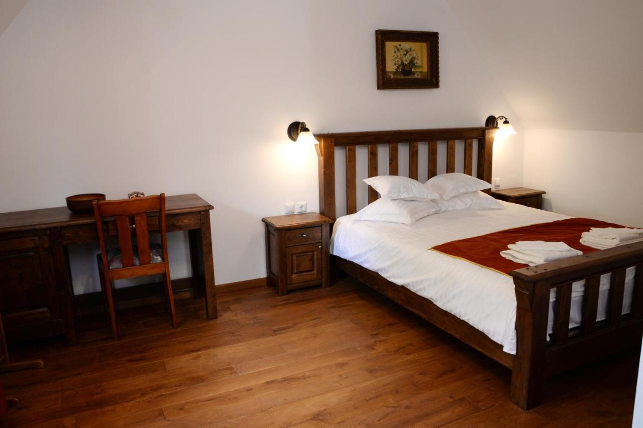 Hotel Carolina House à Sighişoara Extérieur photo