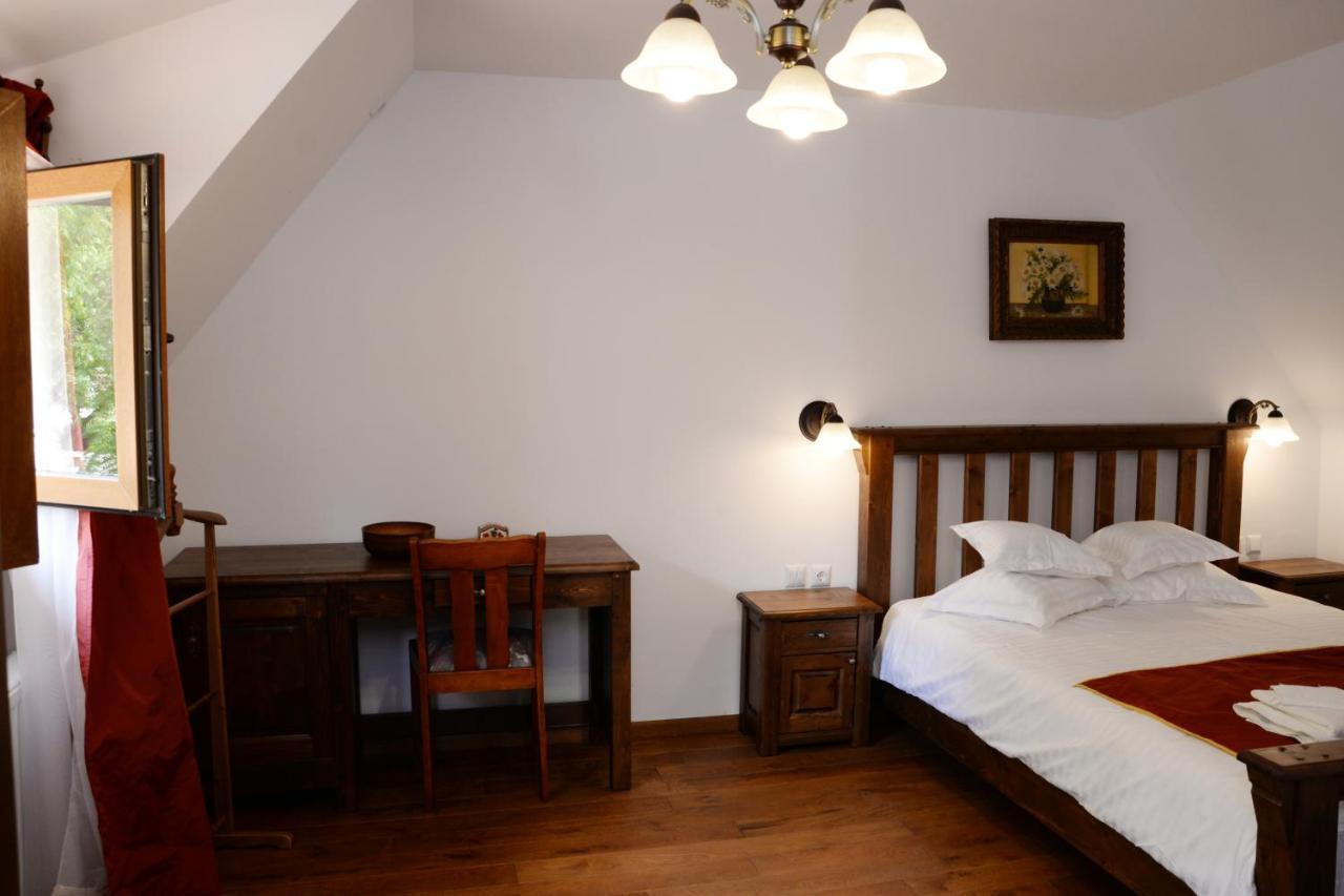 Hotel Carolina House à Sighişoara Extérieur photo