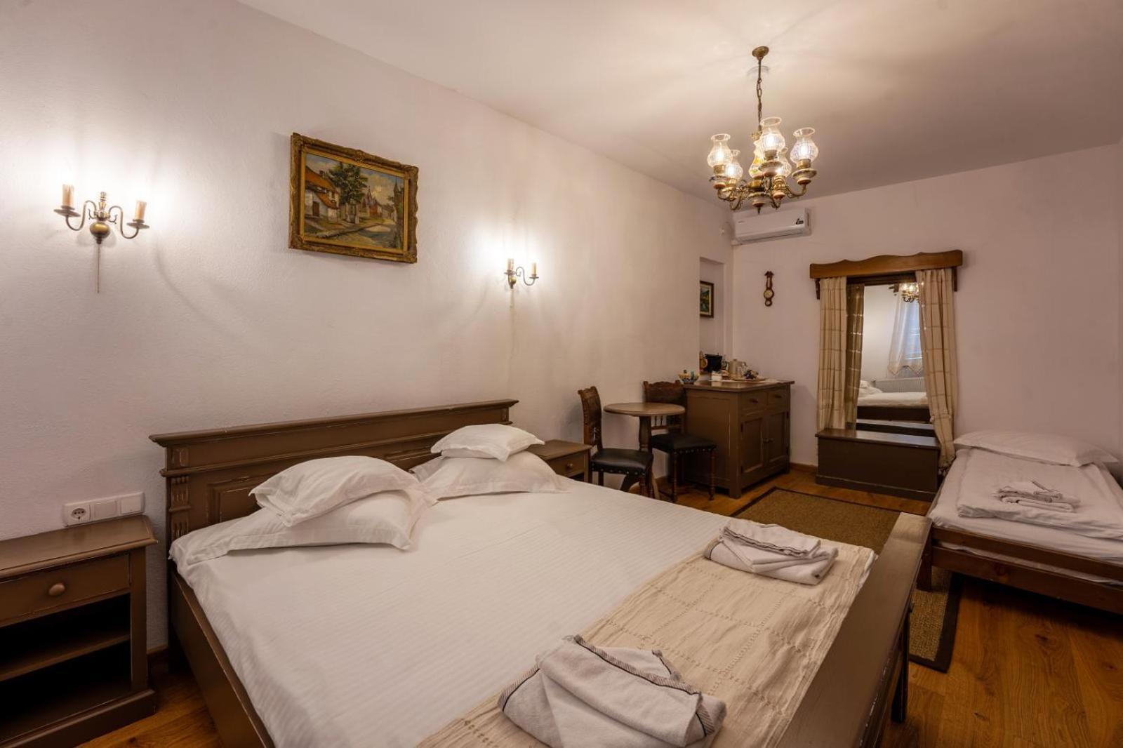 Hotel Carolina House à Sighişoara Extérieur photo
