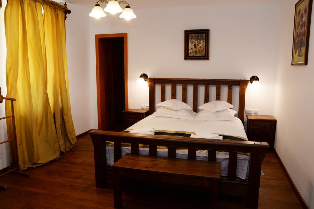 Hotel Carolina House à Sighişoara Extérieur photo